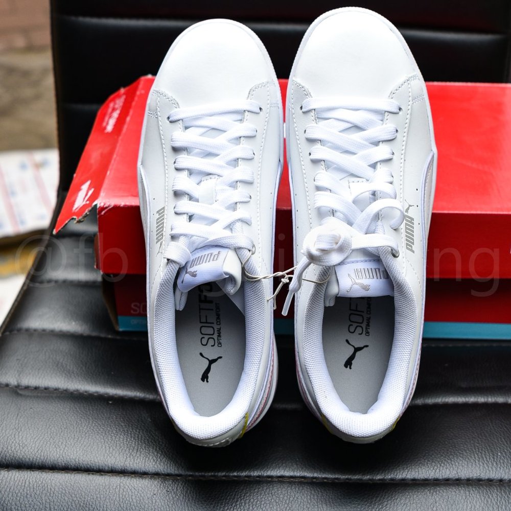 PUMA Women's Vikky 2 Sneaker - Picture 3 of 8